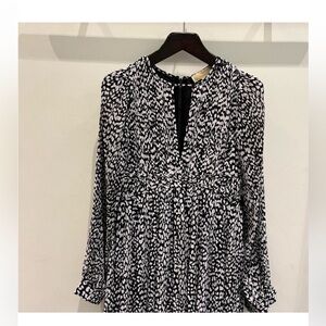 NWOT Michael Kors pleated dress in black and white pattern